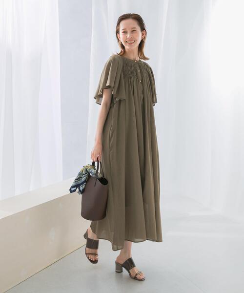 URBAN RESEARCH ROSSO WOMEN（アーバンリサーチ　ロッソ）の「フレアスリーブウエストベルトワンピース（ワンピース・レディース・チャコールグレー/カーキ/ブルー系その他・FREE）」の12枚目の写真