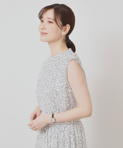 ITS'DEMO（イッツデモ）の「【手洗い可】楊柳プリーツブラウス（シャツ/ブラウス・レディース・イエロー/ブラック系/ホワイト系3/グリーン・00）」の18枚目の写真