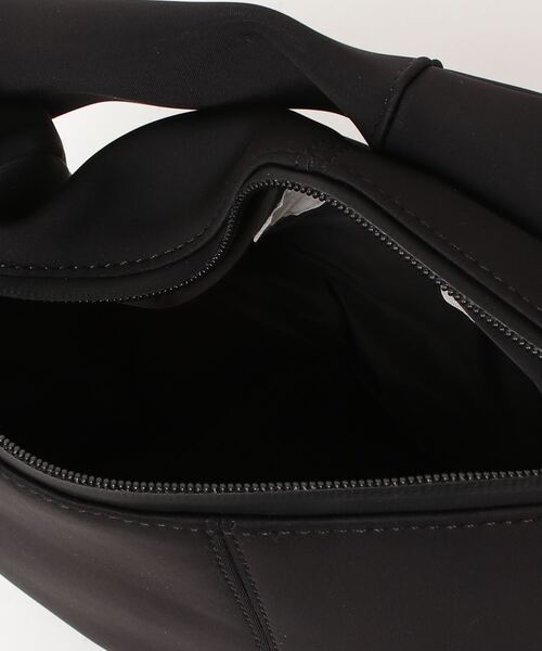 TODAYFUL（トゥデイフル）の「[TODAYFUL/トゥデイフル] ボンディング ラップ バッグ（トートバッグ・レディース・ダークブラウン/ブラック・F）」の19枚目の写真