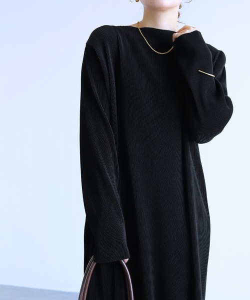 reca(レカ)の「セルフカット長袖マキシプリーツワンピース(ワンピース・レディース・ブラック/グレイッシュベージュ・FREE)」の16枚目の写真