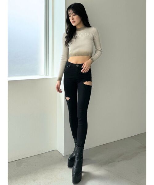 GYDA（ジェイダ）の「ミドルウエストSIDE RIPPEDカラースキニーパンツ（その他パンツ・レディース・ブラック・X-SMALL/SMALL/MEDIUM）」の19枚目の写真