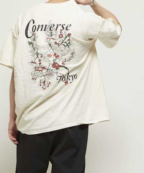 CONVERSE TOKYO（コンバーストウキョウ）の「PIGMENT DYE FLOWER LOGO TEE（Tシャツ/カットソー・レディース・ブルー/ブラック/ホワイト・SMALL/MEDIUM）」の5枚目の写真