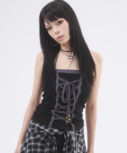 d.i.a.(ダイヤ)の「バックカッティングレースアップベアトップ(Tシャツ/カットソー・レディース・カーキ/アイボリー/ブラック・FREE)」の5枚目の写真