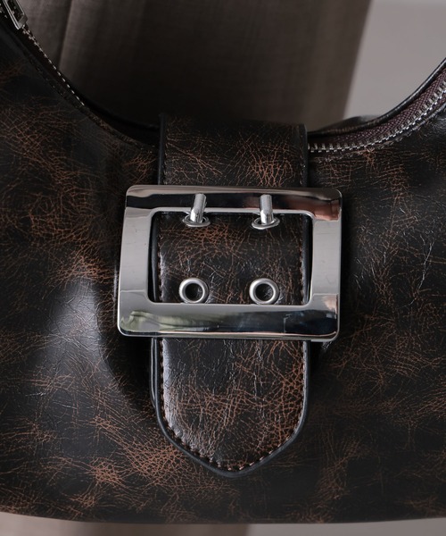 Bonjour Sagan（ボンジュールサガン）の「ヴィンテージライク サイドリボン ワンハンドルバッグ（ハンドバッグ・レディース・ブラック系その他・FREE）」の6枚目の写真