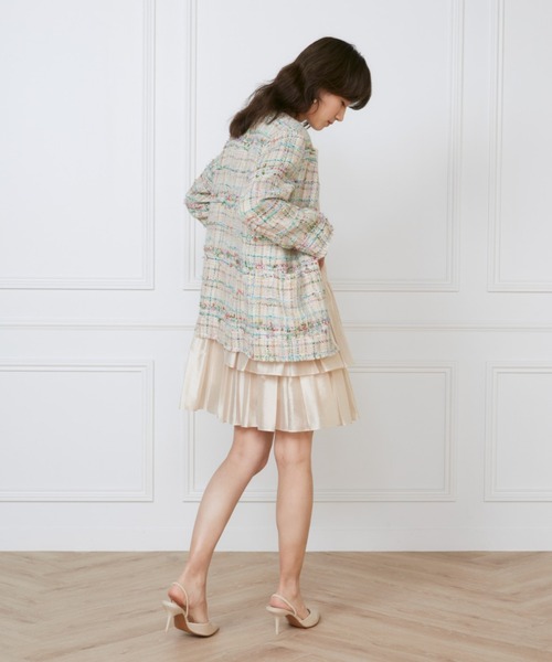 INED(イネド)の「シャーリングプリーツワンピース《la veille by SUPERIOR CLOSET》(ワンピース・レディース・アイボリー/ブラック・7号/9号/11号)」の9枚目の写真