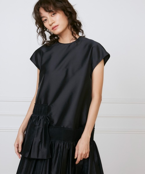 INED(イネド)の「シャーリングプリーツワンピース《la veille by SUPERIOR CLOSET》(ワンピース・レディース・アイボリー/ブラック・7号/9号/11号)」の16枚目の写真