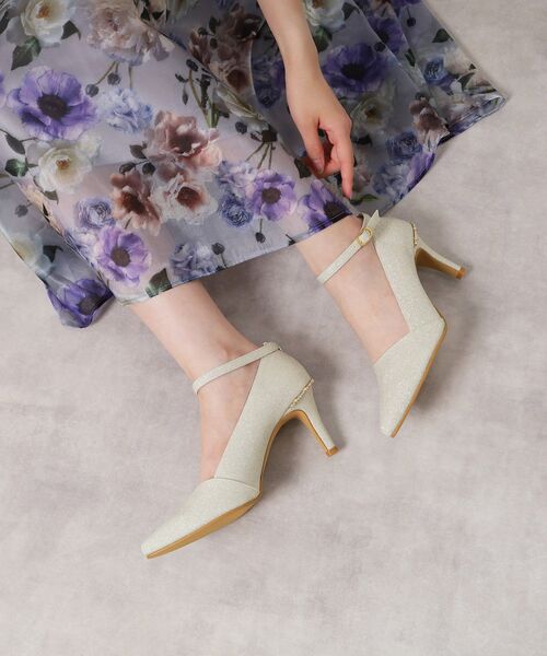 ESPERANZA(エスペランサ)の「ヒールキャップパンプス(パンプス・レディース・その他1/ゴールド/シルバー系2/ブラック系8・22.5cm/23.0cm/23.5cm/24.0cm/24.5cm)」の3枚目の写真
