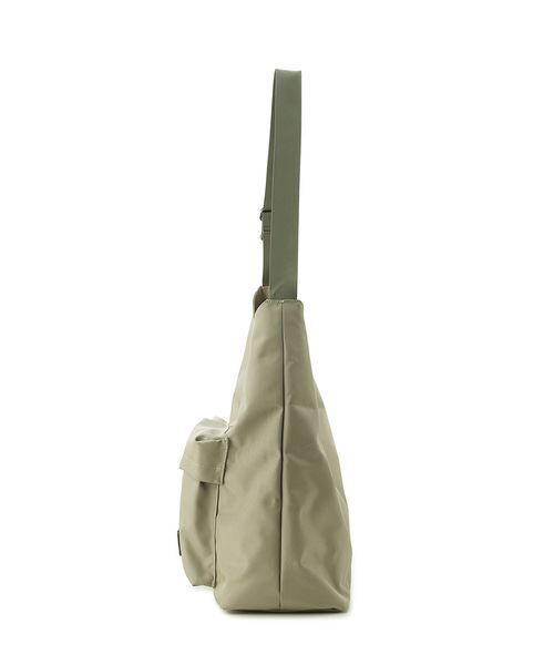 emmi（エミ）の「トライアングルショルダーバッグ（ショルダーバッグ・レディース・レッド/ブラック/オリーブ・F）」の7枚目の写真