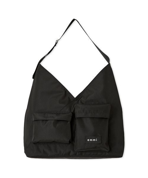 emmi（エミ）の「トライアングルショルダーバッグ（ショルダーバッグ・レディース・レッド/ブラック/オリーブ・F）」の17枚目の写真