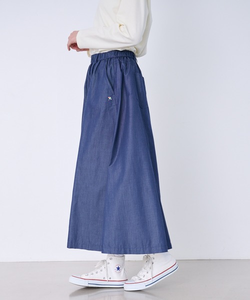 Arnold Palmer（アーノルドパーマー）の「裏ワザデニム イージーケア セミフレアスカート（スカート・レディース・インディゴブルー/ライトブルー・L/M/S）」の10枚目の写真