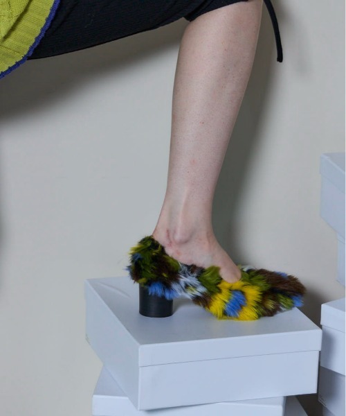 MAISON SPECIAL（メゾンスペシャル）の「Multi Fabric Pumps/マルチファブリックパンプス（パンプス・レディース・ダークブラック/アイボリー/マルチ/ブラック・36/37/38）」の4枚目の写真