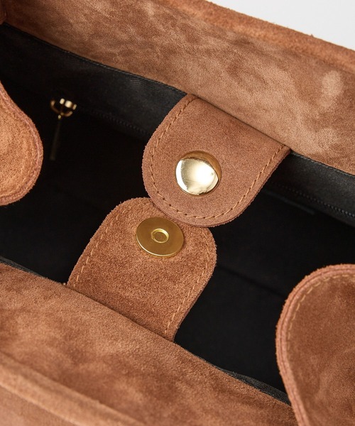 AULENTTI（オウレンティ）の「【AULENTTI】スウェードボストン（ボストンバッグ・レディース・ブラウン/オフホワイト・フリー）」の19枚目の写真