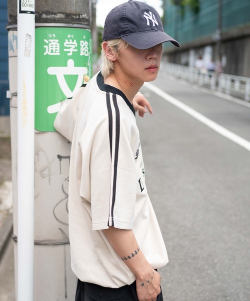 WEGO（ウィゴー）の「WEGO/フェイクスウェードゲームT（Tシャツ/カットソー・メンズ・ネイビー/チャコール/アイボリー・MEDIUM/LARGE）」の9枚目の写真