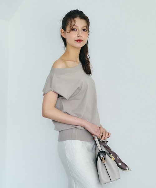 12Twelve Agenda(トゥエルブ アジェンダ)の「2wayショルダーゆるニットプルオーバー(ニット/セーター・レディース・ブルーグリーン/ブラウン/ベージュ・M)」の16枚目の写真
