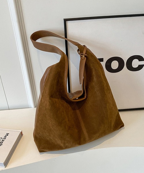 folka（フォルカ）の「8B40 スエード×PUレザー 2WAY MIX コンビ ショルダーバッグ A4サイズ対応（ショルダーバッグ・レディース・ブラウン/ブラック/ライトブラウン・ONESIZE）」の10枚目の写真