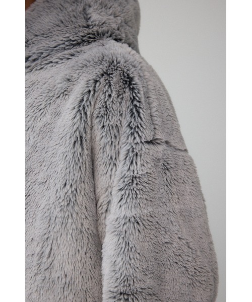 AZUL by moussy（アズールバイマウジー）の「フェイクファーブルゾン