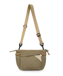【CIE/シー】FLOW FLAT SHOULDER (S)
