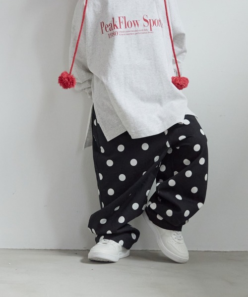 LOWRYS FARM(ローリーズファーム)の「シェフパンツ 583661(その他パンツ・キッズ・ブラック/オフホワイト/レッド/ブルー/ブラック×ホワイト/レオパード/ブラック系その他/ドット/ホワイト系その他・110cm/120cm/130cm/140cm/150cm)」の5枚目の写真