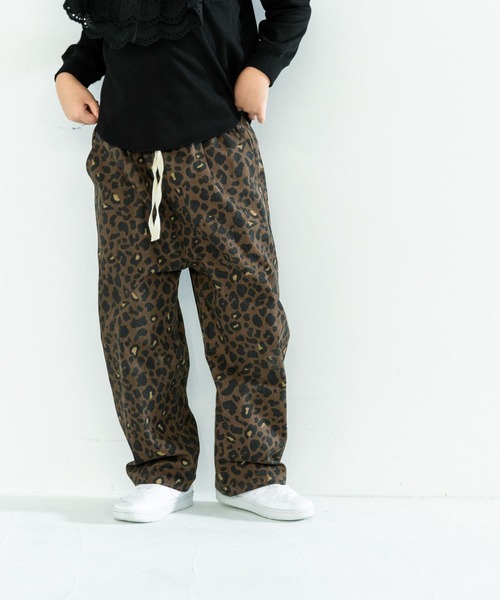 LOWRYS FARM(ローリーズファーム)の「シェフパンツ 583661(その他パンツ・キッズ・ブラック/オフホワイト/レッド/ブルー/ブラック×ホワイト/レオパード/ブラック系その他/ドット/ホワイト系その他・110cm/120cm/130cm/140cm/150cm)」の8枚目の写真