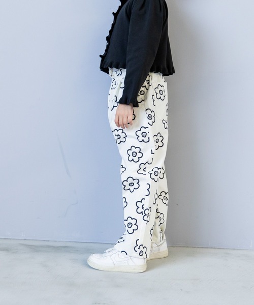 LOWRYS FARM(ローリーズファーム)の「シェフパンツ 583661(その他パンツ・キッズ・ブラック/オフホワイト/レッド/ブルー/ブラック×ホワイト/レオパード/ブラック系その他/ドット/ホワイト系その他・110cm/120cm/130cm/140cm/150cm)」の14枚目の写真