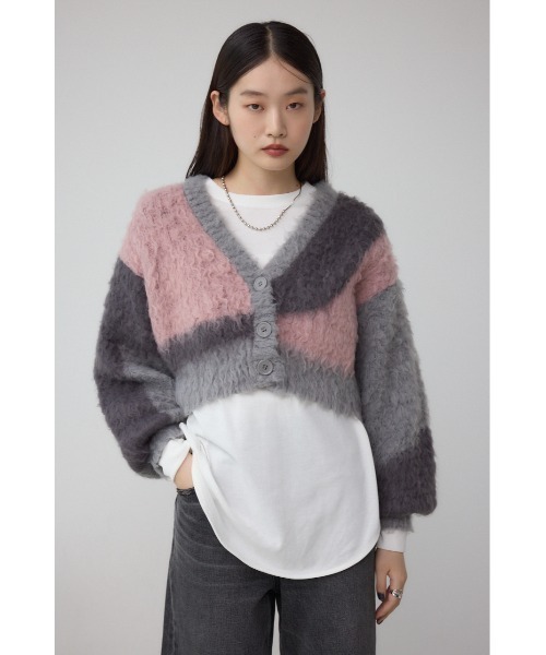 AZUL by moussy（アズールバイマウジー）の「ブロッキンググラデーションカーディガン（カーディガン/ボレロ・レディース・ブルー系その他/ピンク系その他/ブルー系その他3・SMALL/MEDIUM）」の14枚目の写真