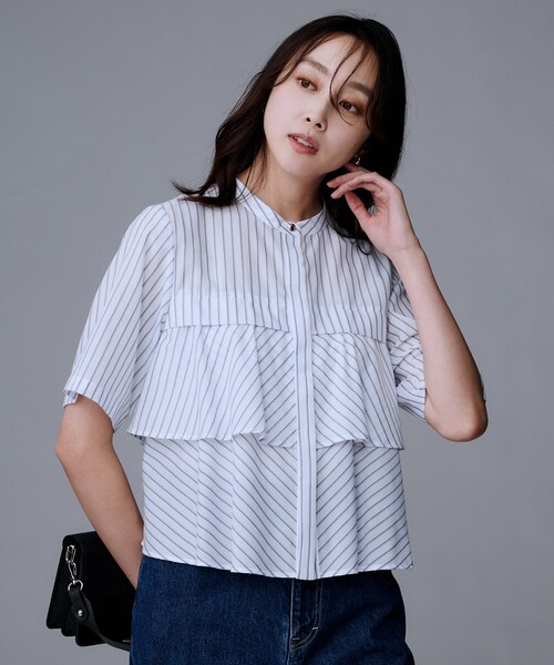 UNTITLED（アンタイトル）の「【短丈/前ボタン/五分袖】ストライプフリルシャツ（シャツ/ブラウス・レディース・ブルー系7/ホワイト系3・04/02/00/48/44）」の11枚目の写真