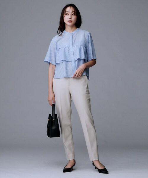 UNTITLED（アンタイトル）の「【短丈/前ボタン/五分袖】ストライプフリルシャツ（シャツ/ブラウス・レディース・ブルー系7/ホワイト系3・04/02/00/48/44）」の5枚目の写真