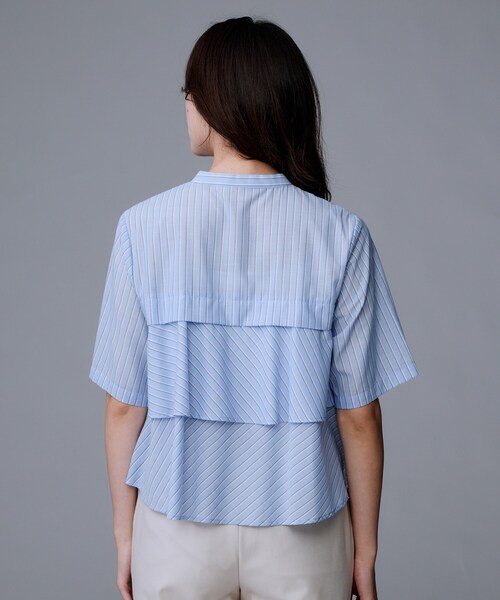 UNTITLED（アンタイトル）の「【短丈/前ボタン/五分袖】ストライプフリルシャツ（シャツ/ブラウス・レディース・ブルー系7/ホワイト系3・04/02/00/48/44）」の9枚目の写真