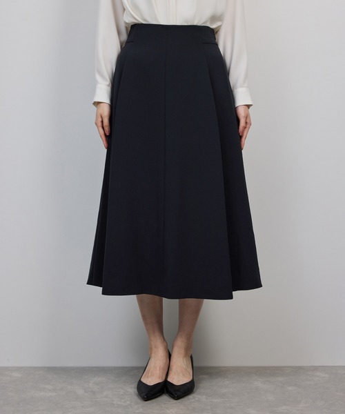 ROPE'(ロペ)の「トリアセダブルクロス ハイウエストフレアスカート/イージーケア・セットアップ対応・25AW(スカート・レディース・ネイビー・40/38/36)」の9枚目の写真