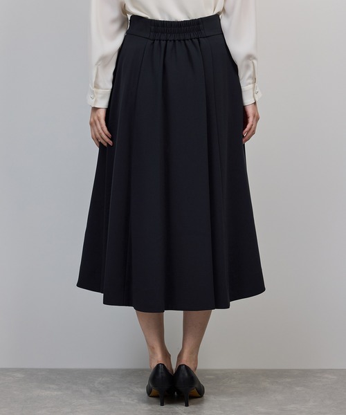 ROPE'(ロペ)の「トリアセダブルクロス ハイウエストフレアスカート/イージーケア・セットアップ対応・25AW(スカート・レディース・ネイビー・40/38/36)」の11枚目の写真