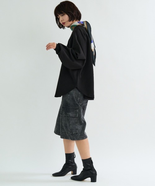 A.D.C.L.（エーディーシーエル）の「カーゴポケット付き ミディ丈 デニムパンツ（カーゴパンツ・レディース・ブラック/ブルー・M/L）」の7枚目の写真