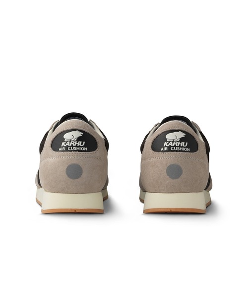 KARHU（カルフ）の「KARHU / “ALBATROSS 82” スニーカー（スニーカー・レディース・ブラック系・8/7/6/5/10/9）」の8枚目の写真