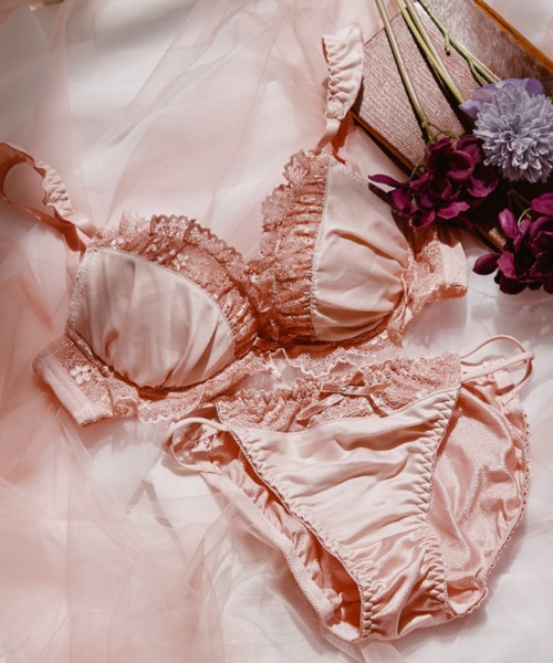 WEB限定】フェミニンサテンクロス ブラジャー＆ショーツセット（ブラ