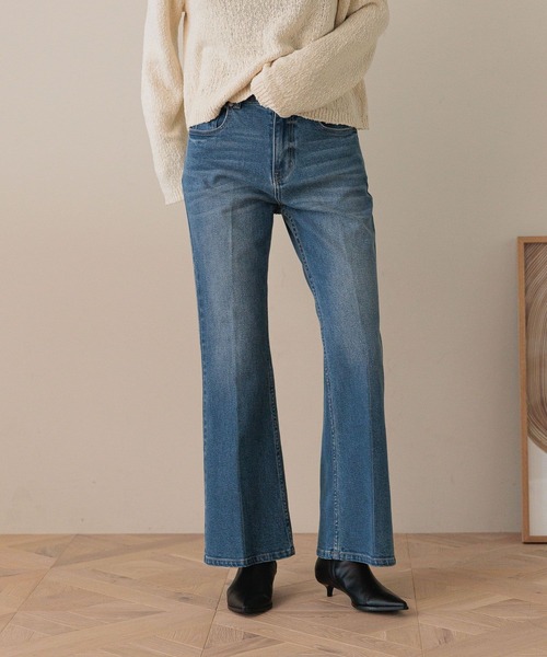 LOWRYS FARM(ローリーズファーム)の「ストレッチデニムフレアパンツ 588985(デニムパンツ・レディース・ブルー/ブラック/ライトブルー・LARGE/MEDIUM)」の12枚目の写真