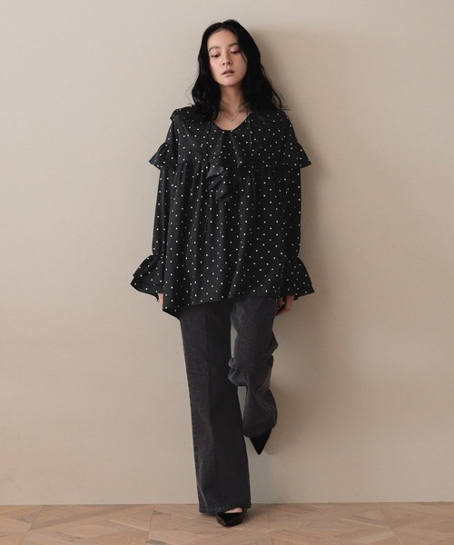 LOWRYS FARM(ローリーズファーム)の「ストレッチデニムフレアパンツ 588985(デニムパンツ・レディース・ブルー/ブラック/ライトブルー・LARGE/MEDIUM)」の13枚目の写真