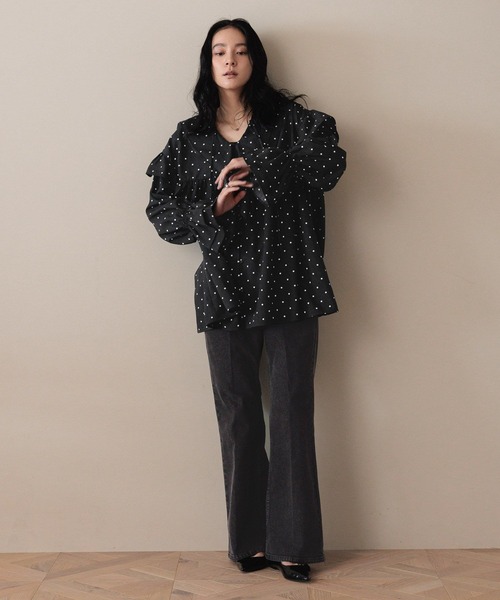 LOWRYS FARM(ローリーズファーム)の「ストレッチデニムフレアパンツ 588985(デニムパンツ・レディース・ブルー/ブラック/ライトブルー・LARGE/MEDIUM)」の14枚目の写真