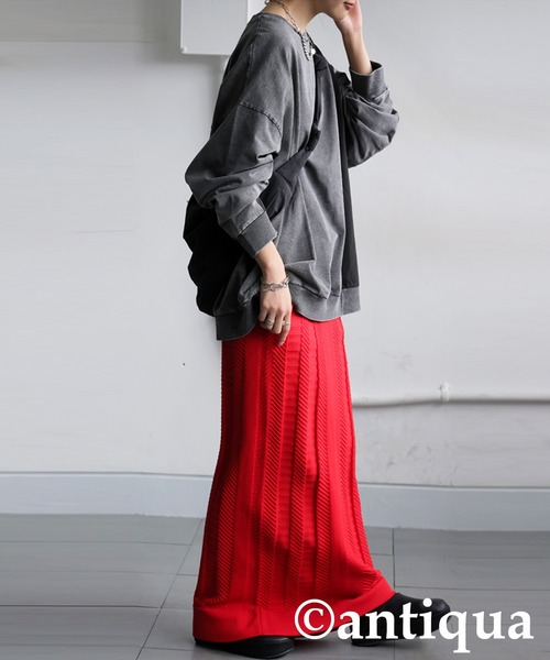 antiqua(アンティカ)の「スポンジニットロングスカート(スカート・レディース・ブルー/ブラック/カーキ/レッド・ONESIZE)」の20枚目の写真