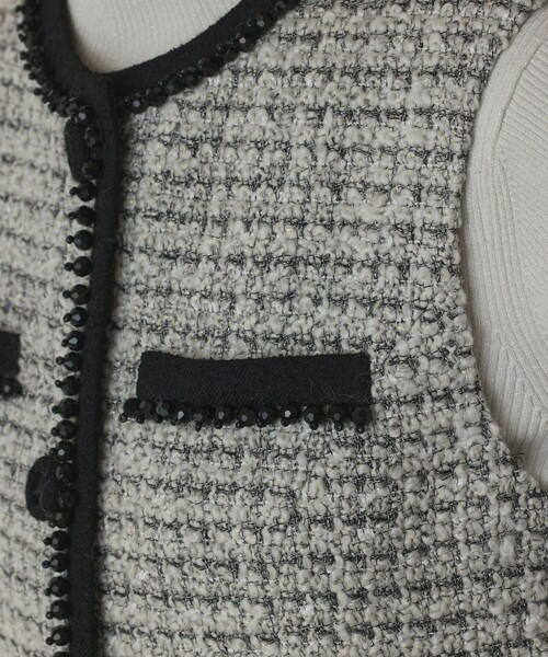 GRACE CONTINENTAL（グレースコンチネンタル）の「ツイードペプラムベスト（ベスト・レディース・ブラック/ホワイト・36/38）」の9枚目の写真