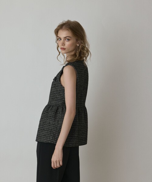 GRACE CONTINENTAL（グレースコンチネンタル）の「ツイードペプラムベスト（ベスト・レディース・ブラック/ホワイト・36/38）」の22枚目の写真