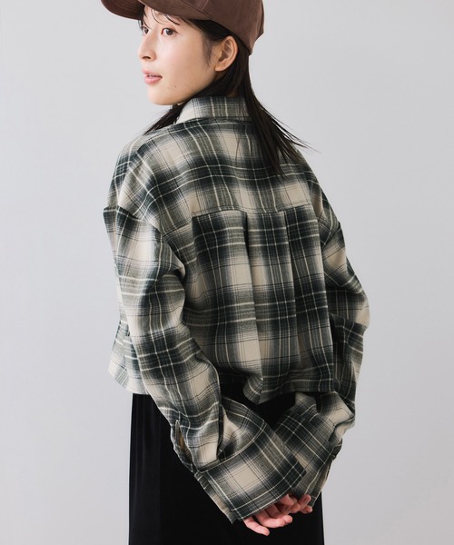 VIS（ビス）の「【WEB/一部店舗限定】オンブレチェックショートシャツ（シャツ/ブラウス・レディース・ブラウン/ブラック系その他/グリーン系その他・FREE）」の6枚目の写真