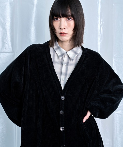 Nora Lily(ノラリリー)の「【Nora Lily】Switching Design Cardigan(カーディガン/ボレロ・メンズ・ライトグレー/アイボリー/ブラック/チャコールグレー・FREE)」の13枚目の写真