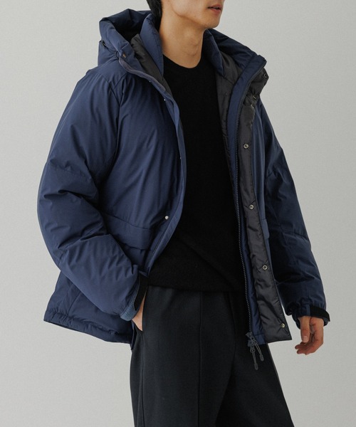 ADAM ET ROPE'（アダムエロペ）の「【ALLIED FEATHER ＋ DOWN】ショート ダウンジャケット / ユニセックス（ダウンジャケット/コート・メンズ・ネイビー/ホワイト系その他2/ブラック・XL/L/M/S）」の11枚目の写真