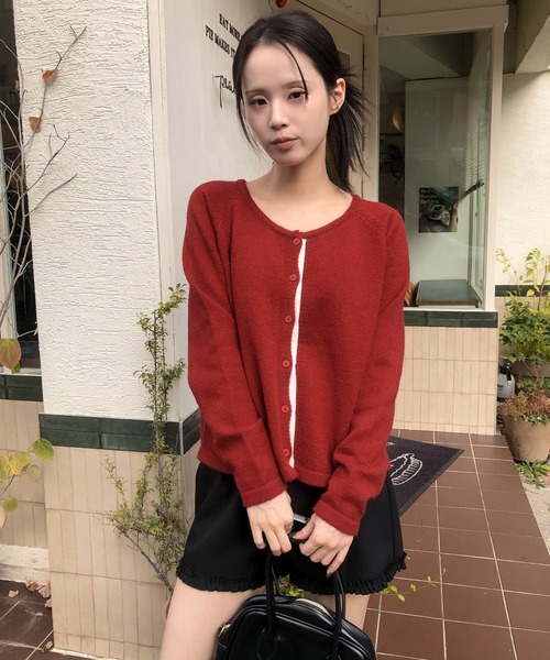 UNE MANSION（ユヌマンション）の「バイカラーラインラウンドネックニットカーディガン（カーディガン/ボレロ・レディース・アイボリー/ブラック/グレー/ブルー/レッド・FREE）」の13枚目の写真