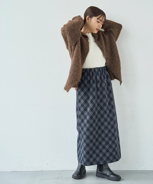 mil(ミル)の「バイアスチェック ナロースカート【585103】(スカート・レディース・ネイビー/ブラウン/モスグリーン・XS/S)」の22枚目の写真
