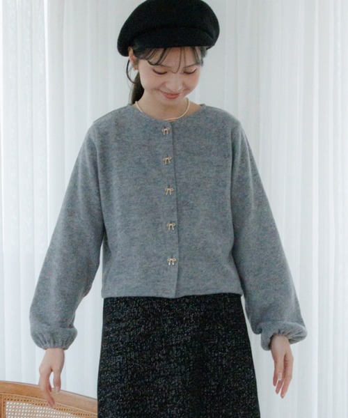 flower（フラワー）の「リボンボタンカーディガン（カーディガン/ボレロ・レディース・レッド/ネイビー/グレー・FREE）」の2枚目の写真