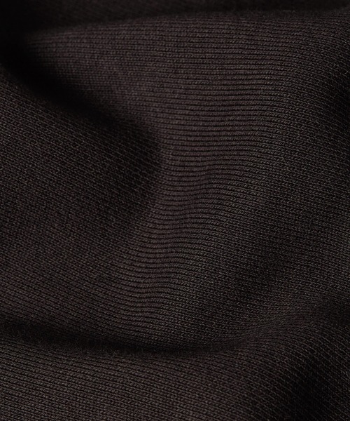 G-STAR(ジースター)の「Applique Sweater/ブランドロゴワッペンスウェット(スウェット・メンズ・ヘザーグレー/レッド系その他/ダークブラック・X-SMALL/LARGE/MEDIUM/SMALL/X-LARGE)」の9枚目の写真