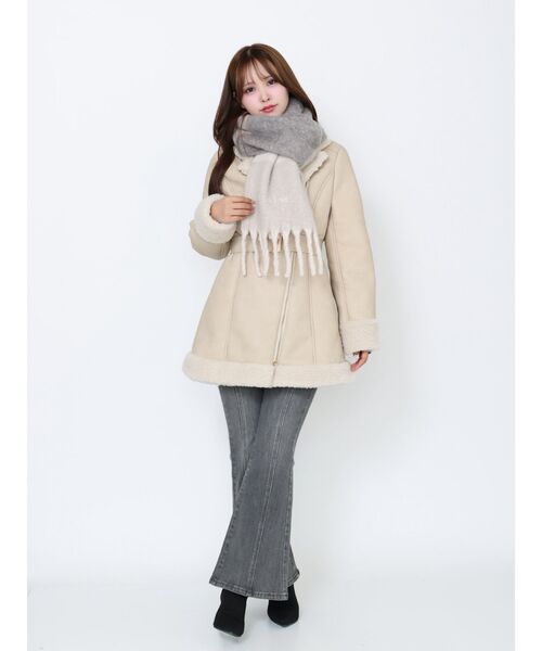 EATME（イートミー）の「ボーダー刺繍マフラー（マフラー・レディース・ブラウン/ピンク/グレー・FREE）」の8枚目の写真