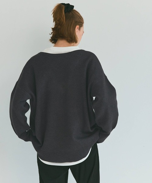 coca(coca)(コカ)の「ディープVネックニットトップス(ニット/セーター・レディース・カーキ/チャコール・L/M/S)」の10枚目の写真