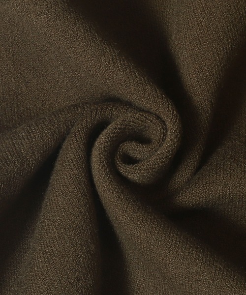 coca(coca)(コカ)の「ディープVネックニットトップス(ニット/セーター・レディース・カーキ/チャコール・L/M/S)」の18枚目の写真