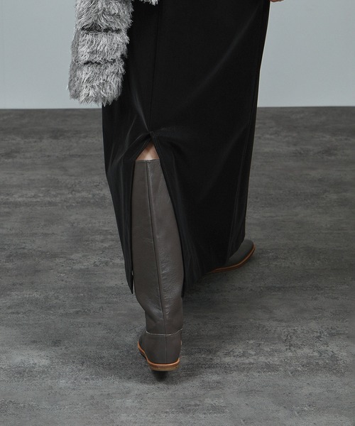 SALON adam et rope'（サロン アダム エ ロペ）の「パールレザーライクキャミワンピース（ワンピース・レディース・ブラック/ブラウン系その他2・FREE）」の8枚目の写真